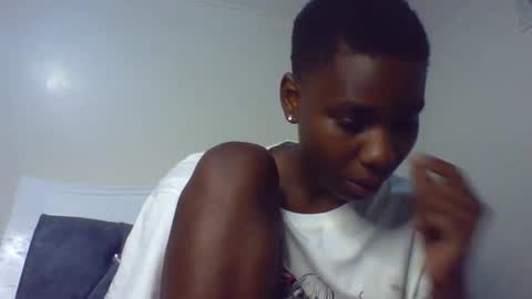 Snapshot of taylor_swift09 chatting on February 11, 9:25 am taylor_swift09 online show from February 11, 9:25 am