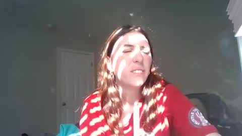 taylorslay online show from January 7, 5:15 pm