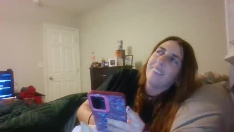 taylorslay online show from June 26, 2:05 am