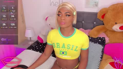 Snapshot of tayssa_maravilh chatting on October 13, 11:27 pm TAYSSA ONLINE FROM 0630 PM - 1130 PM COLOMBIAN HOUR online show from October 13, 11:27 pm