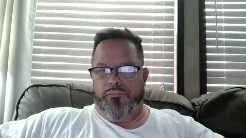 tdhawk87 online show from May 6, 6:02 pm