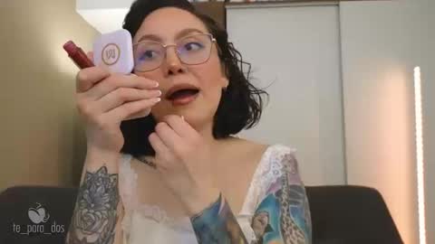 Snapshot of te_para_dos chatting on September 12, 4:51 pm Leo and Luna online show from September 12, 4:51 pm