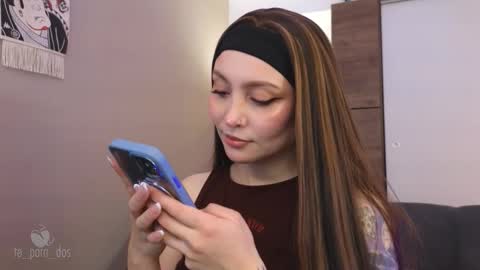 Snapshot of te_para_dos chatting on October 9, 3:32 pm Leo and Luna online show from October 9, 3:32 pm