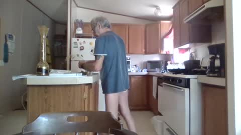 Snapshot of teak4u chatting on October 5, 2:59 pm Teak online show from October 5, 2:59 pm