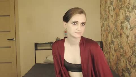 Snapshot of tearjuly chatting on April 12, 3:06 pm July online show from April 12, 3:06 pm