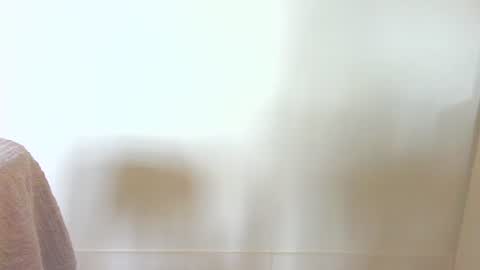 Teaser online show from February 13, 3:07 am