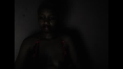 Snapshot of teasexkitty chatting on June 9, 10:10 pm teasexkitty online show from June 9, 10:10 pm