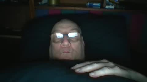 Snapshot of tebb61 chatting on February 25, 6:34 am Mark online show from February 25, 6:34 am