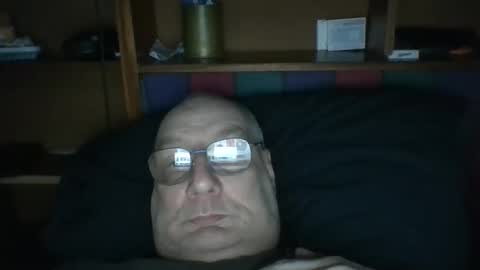 Snapshot of tebb61 chatting on March 4, 9:59 am Mark online show from March 4, 9:59 am