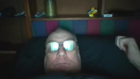 Snapshot of tebb61 chatting on March 18, 9:01 am Mark online show from March 18, 9:01 am