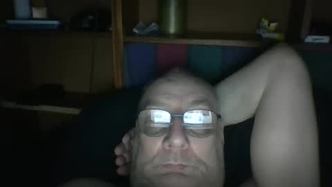 Snapshot of tebb61 chatting on March 21, 8:41 am Mark online show from March 21, 8:41 am