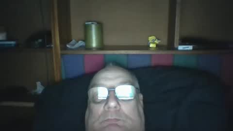 Snapshot of tebb61 chatting on March 24, 9:03 am Mark online show from March 24, 9:03 am