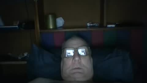 Mark online show from May 17, 8:12 am