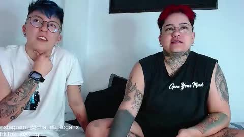 Charlee He online show from September 11, 5:07 am