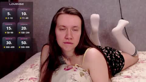 Snapshot of technobae chatting on October 15, 3:01 pm Nickie online show from October 15, 3:01 pm