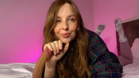 Mary     X TechnoElfff  INST    fansly kissmary online show from April 12, 8:03 pm