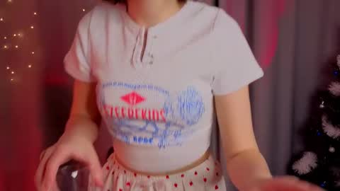 all me precious   online show from February 1, 5:06 am