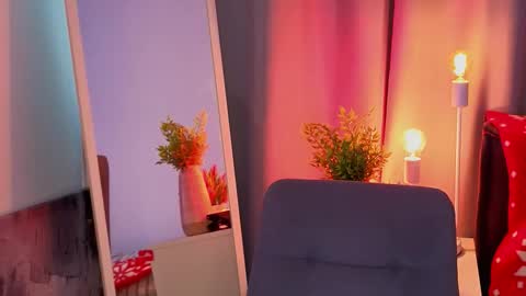 all me precious   online show from February 23, 5:27 am