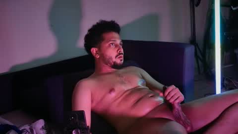 teddy_bananaaa online show from October 28, 2:37 am