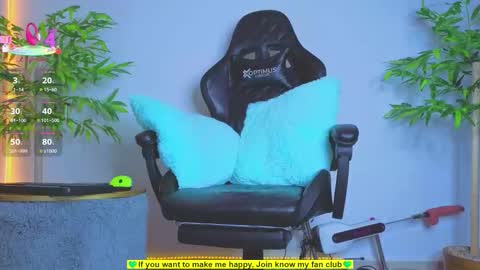 Snapshot of teddy_cowboy chatting on October 3, 2:30 am  Follow me on Twitter boys ryder and instagram teddyscoot 12  online show from October 3, 2:30 am