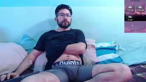 Snapshot of teddy_foster chatting on February 19, 1:39 pm teddy_foster online show from February 19, 1:39 pm