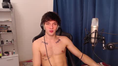 Teddy online show from December 28, 10:13 pm