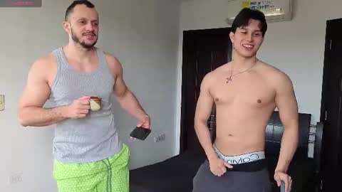 Snapshot of teddybear_07 chatting on June 26, 12:20 pm Dante online show from June 26, 12:20 pm