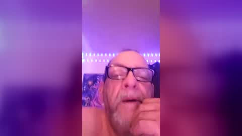 Snapshot of tedestep2 chatting on July 20, 2:19 pm tedestep2 online show from July 20, 2:19 pm