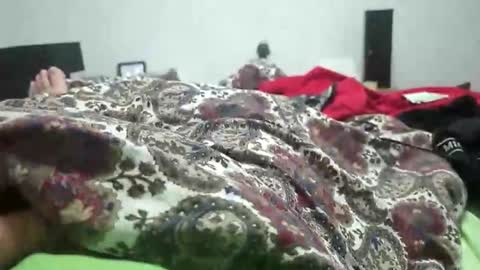 Snapshot of tedy330 chatting on February 24, 11:47 pm tedy online show from February 24, 11:47 pm