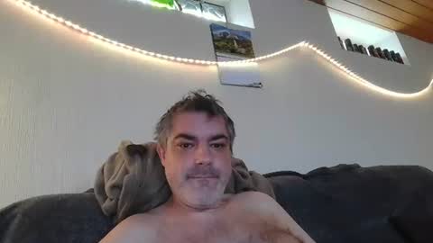 Snapshot of teeforyou chatting on October 14, 10:49 am Peter online show from October 14, 10:49 am