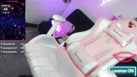 tefy_bratz online show from February 3, 9:52 am