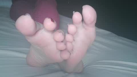 Viv West online show from February 7, 7:07 am