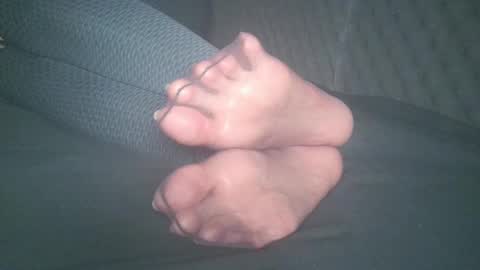 Viv West online show from February 26, 6:04 am