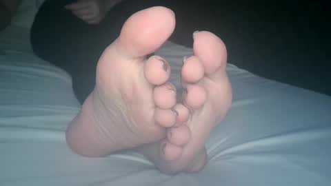 Viv West online show from October 17, 3:31 am