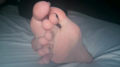 Viv West online show from November 7, 4:34 am