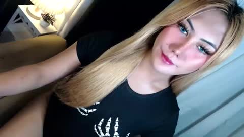 Im Dianna DONT FORGET TO FOLLOW ME   online show from January 9, 3:42 am