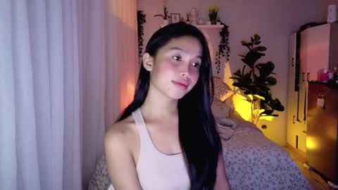 temptessa20 online show from October 31, 4:13 am