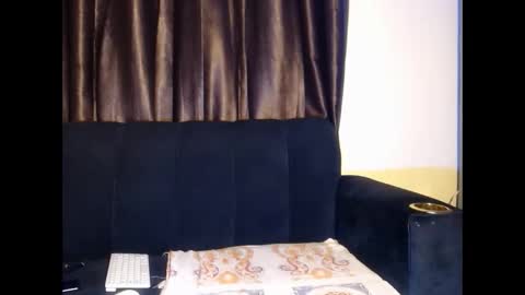 tempting_vibe online show from June 6, 5:06 pm