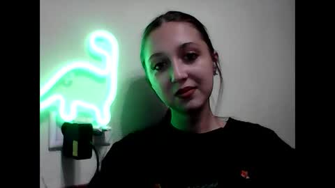 Snapshot of temptingvision chatting on February 8, 5:50 pm temptingvision online show from February 8, 5:50 pm