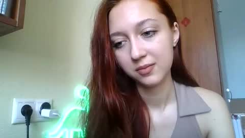 Snapshot of temptingvision chatting on February 23, 9:55 am temptingvision online show from February 23, 9:55 am