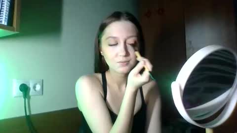 Snapshot of temptingvision chatting on March 8, 3:35 pm temptingvision online show from March 8, 3:35 pm