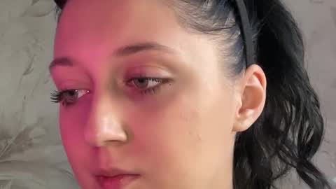 temptingvision online show from March 12, 7:58 am