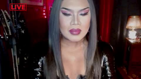 Snapshot of temptress_cocoxxx chatting on September 15, 4:29 pm Mistress Coco online show from September 15, 4:29 pm