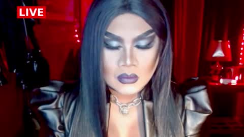 Snapshot of temptress_cocoxxx chatting on January 19, 7:56 am Mistress Coco online show from January 19, 7:56 am