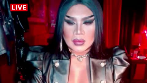 Snapshot of temptress_cocoxxx chatting on February 2, 7:29 am Mistress Coco online show from February 2, 7:29 am