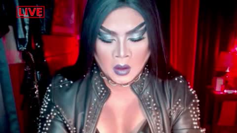 Snapshot of temptress_cocoxxx chatting on February 5, 2:38 am Mistress Coco online show from February 5, 2:38 am