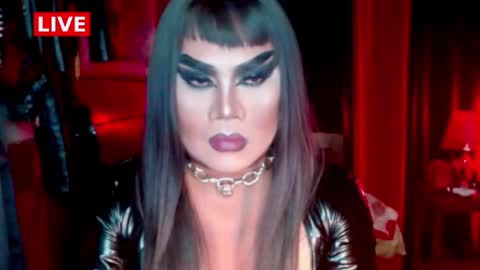 Snapshot of temptress_cocoxxx chatting on February 13, 8:16 pm Mistress Coco online show from February 13, 8:16 pm