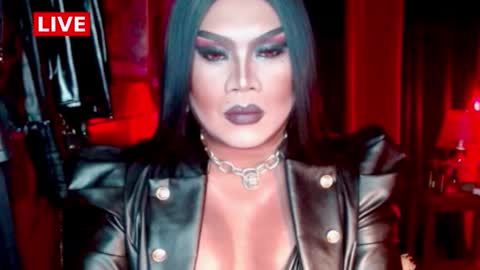 Snapshot of temptress_cocoxxx chatting on February 25, 2:27 pm Mistress Coco online show from February 25, 2:27 pm