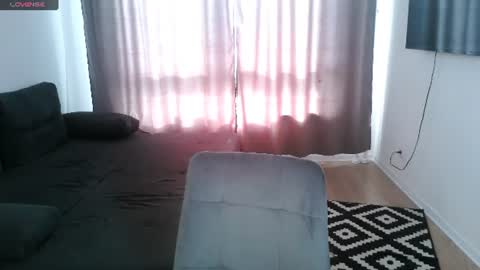 Snapshot of tender__kitty chatting on July 28, 2:57 pm Sue online show from July 28, 2:57 pm