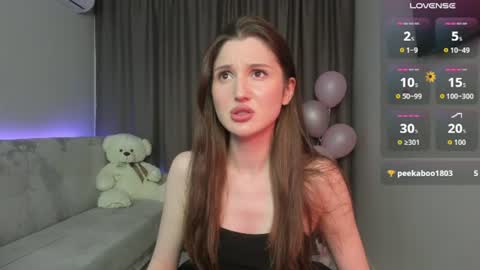 Snapshot of tender_babyyy chatting on June 18, 6:56 pm Amina online show from June 18, 6:56 pm